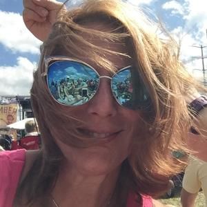 Meet your Posher, Shari